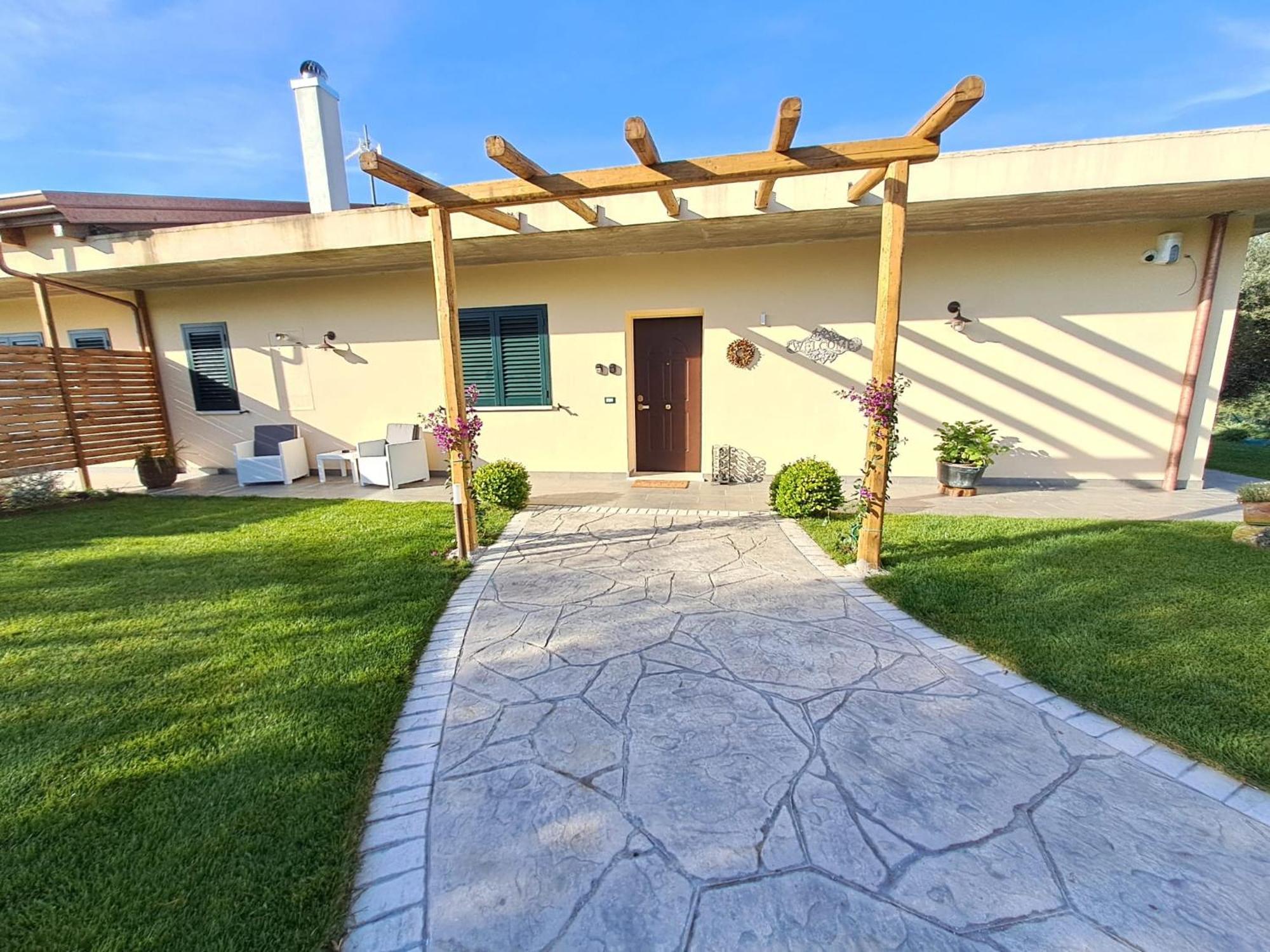 La Campagna Di Peppe E Tullia Bed & Breakfast ฟอร์เมีย ภายนอก รูปภาพ